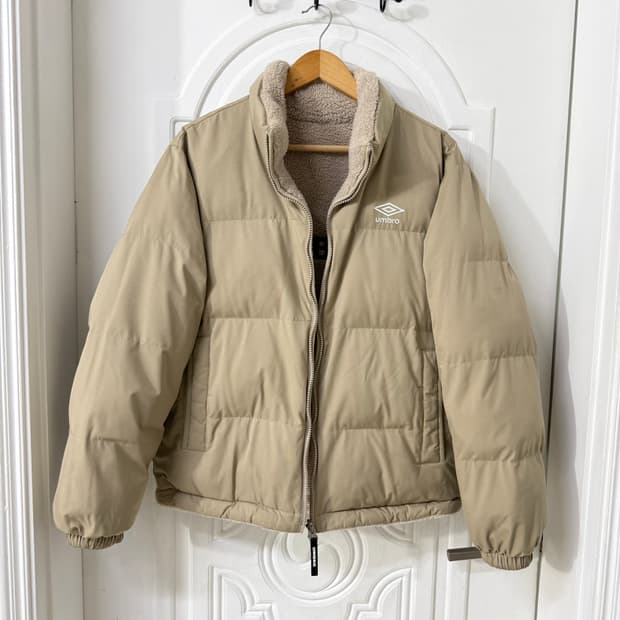 95 M사이즈 엄브로 리버시블 뽀글이 패딩 