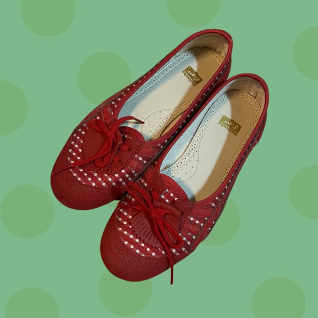 오니츠카 타이거 도트 레드 플랫슈즈