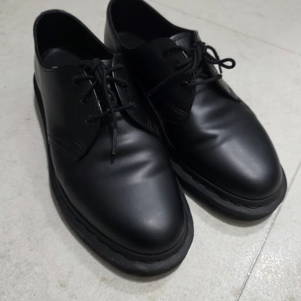 닥터마틴 모노 1461 블랙 250