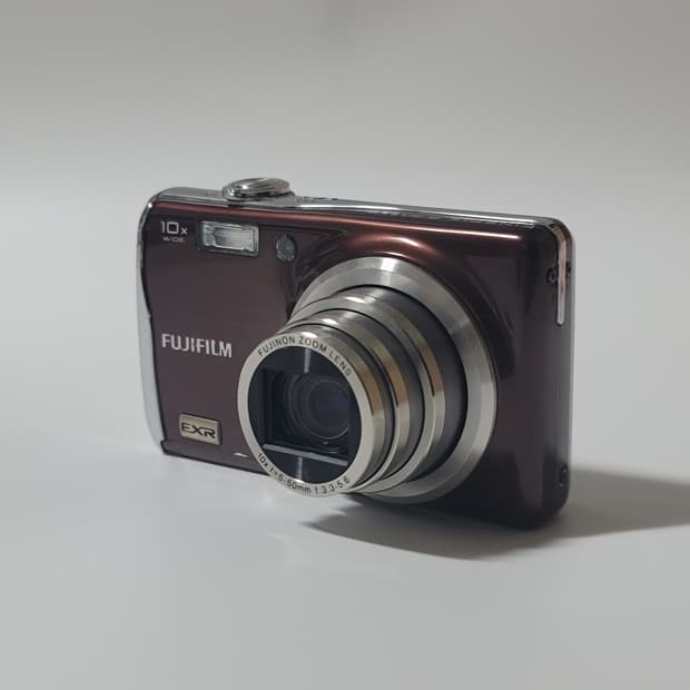 후지필름 파인픽스 f70exr 아일릿 하투하 디카