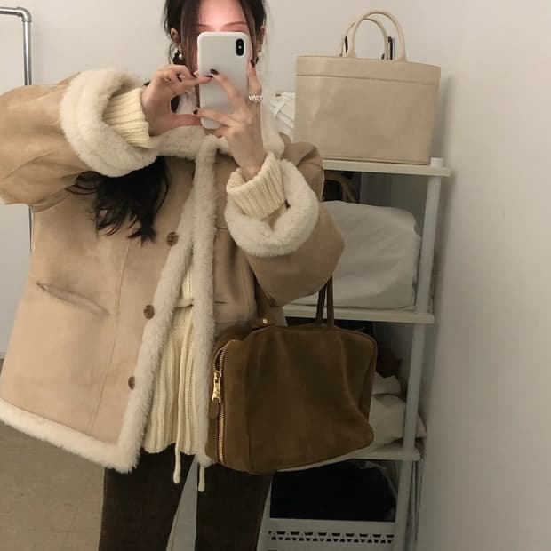 (새상품)유인어스 퓨로 리버시블 무스탕