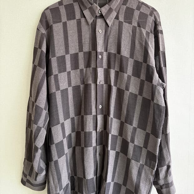 Karl lagerfeld pattern shirt