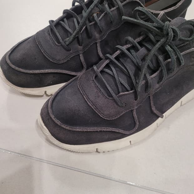 41/블랙  시간이 흐를수록 깊어지는 멋, 부테로 카레라 스웨이드