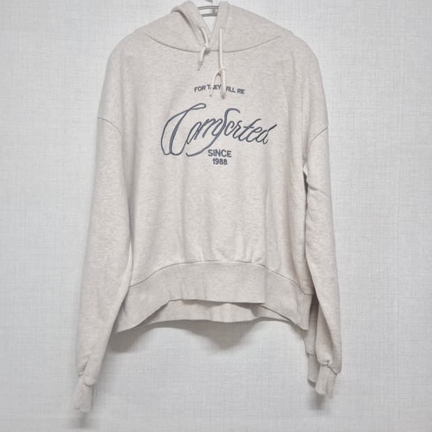 아이보리 후드티