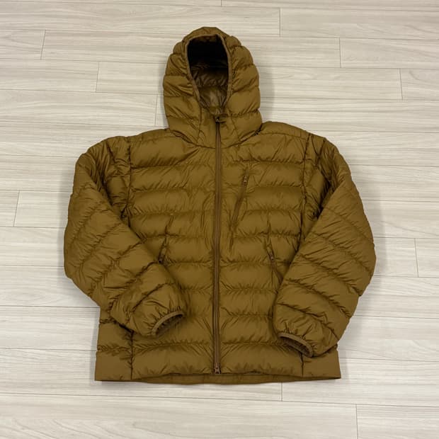 [L] 무탠다드 시티 레저 후디드 라이트 다운 재킷