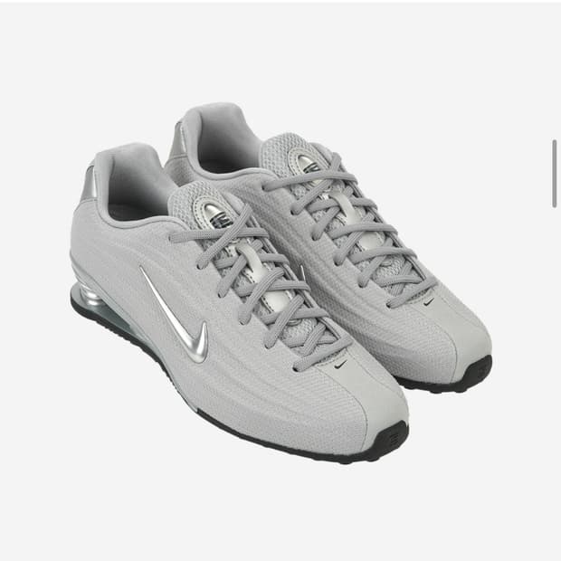 나이키 샥스 Z 메탈릭 실버 245 (새상품)