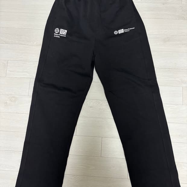 플라스틱프로덕트 스웨트 팬츠