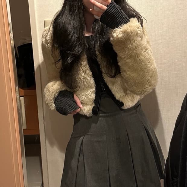 자라 빈티지 퍼자켓 크롭리폼