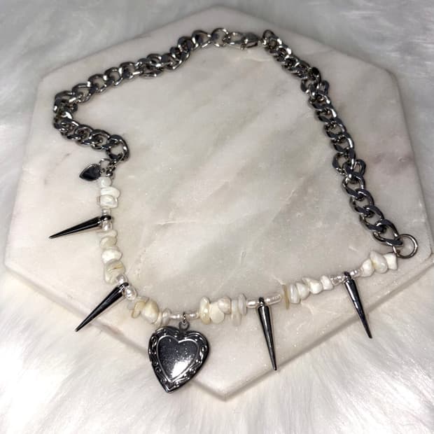 [shell heart] 펑크 자개 진주 앤틱 하트 비즈 써지컬 목걸이
