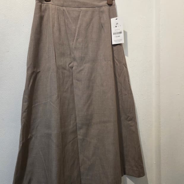 미쏘 베이지 A라인 롱 스커트 