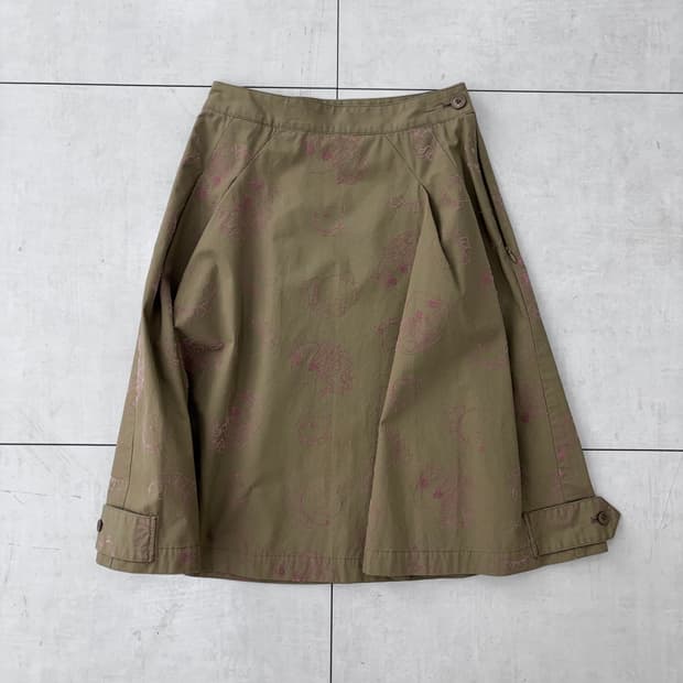 네넷 x 이가라시 유미코 컬렉션 스커트