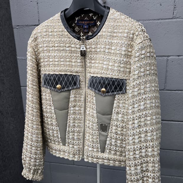 백화점판 / 루이비통 LV 모노그램 루렉스 트위드 프릴 슬리브 자켓 36