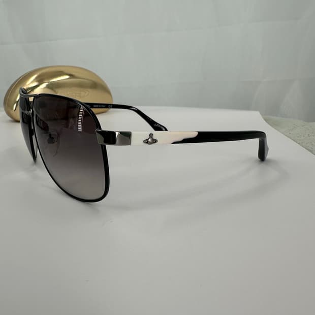 [새상품 무료배송] Made in Italy 비비안 웨스트우드 선글라스