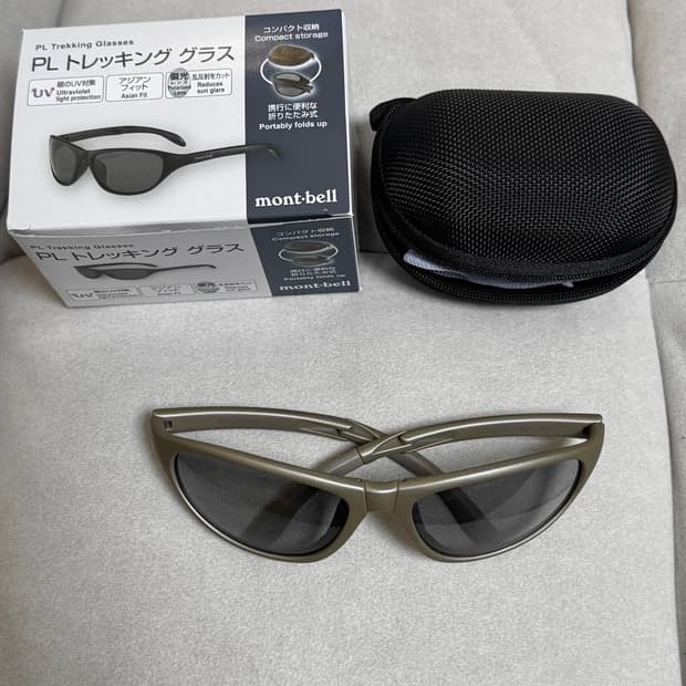 몽벨 폴러라이즈드 트레킹 선글라스 편광 렌즈 실버 라이트그레이