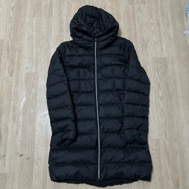 마모트 여성 구스다운 후드 경량 롱패딩 L/100 