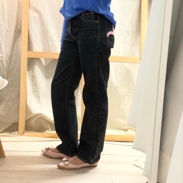 [EVISU] selveged back patch denim pants