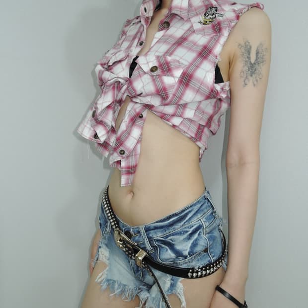 In the arttic Distressed Tartan Vest