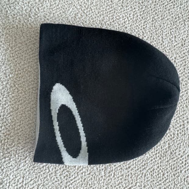 오클리 엘립스 비니