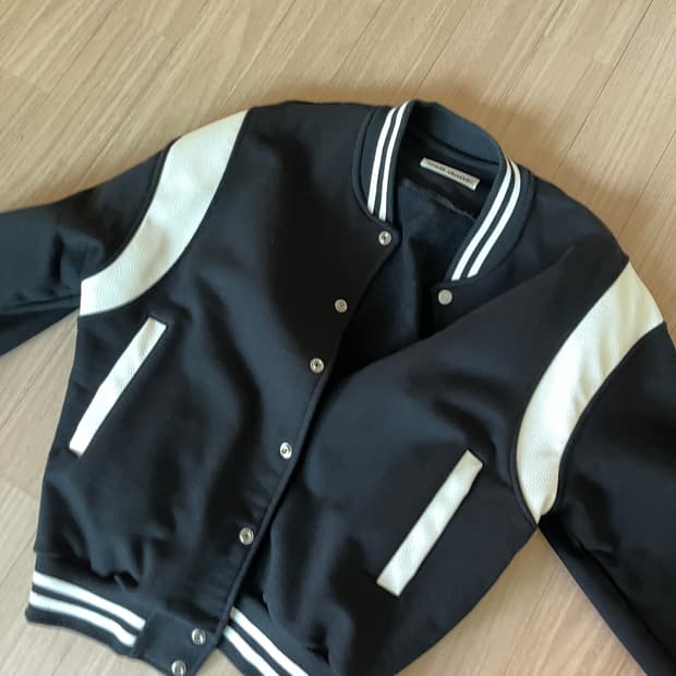 웰던 바시티 자켓