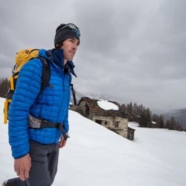 🌊TNF thermoball lightweight jumper