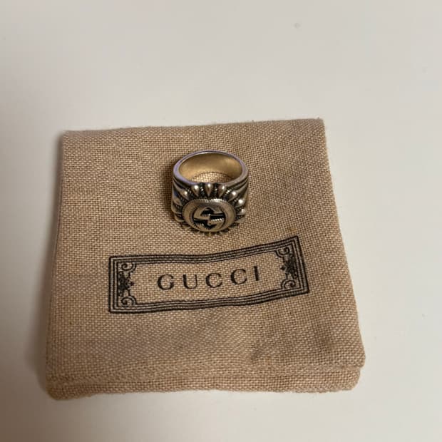 구찌 인터로킹 G 실버 반지