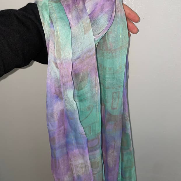 보라민트 스카프