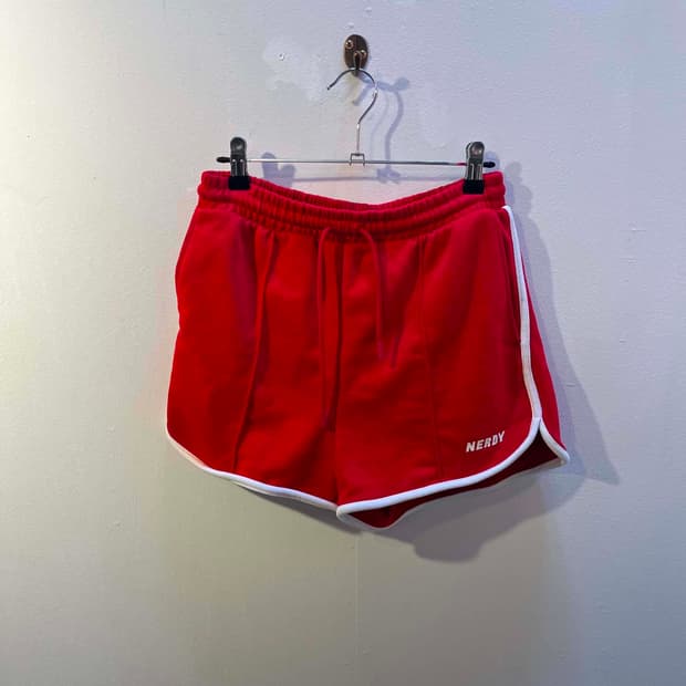 [S] 널디 신형 트레이닝 돌핀 숏 팬츠