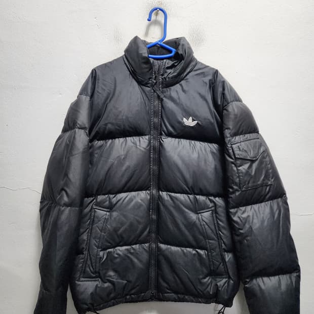 아디다스 오리지널 오리털 블랙 패딩 