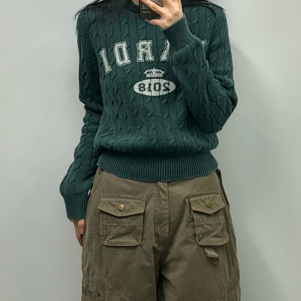 마르디 메크르디 프린팅 차콜 꽈배기 니트