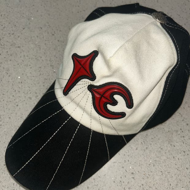 떠그클럽 TC 라이즈 캡 화이트 