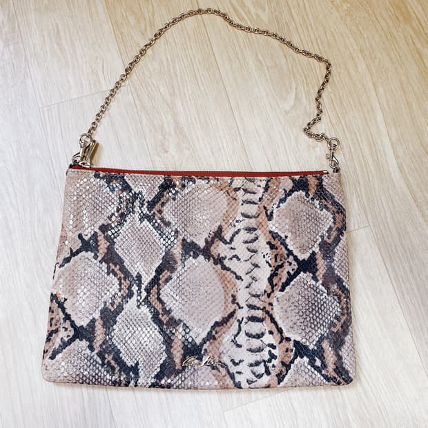 Anne Klein 앤클라인 파이톤 뱀피 클러치 체인 포함