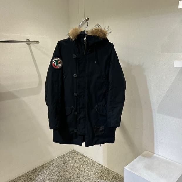 Schott NYC 패딩 점퍼