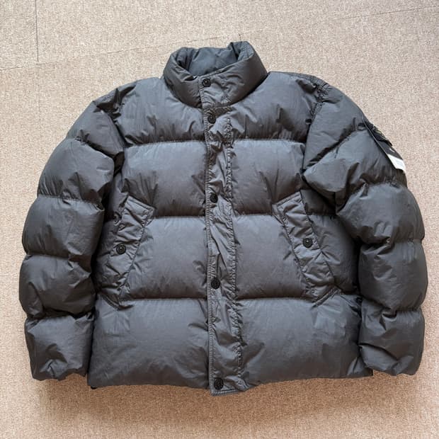 25fw 스톤아일랜드 크링클랩스 패딩 리드 그레이 L