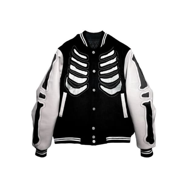 써저리 본커팅 바시티자켓 초판 L 사이즈 판매합니다.