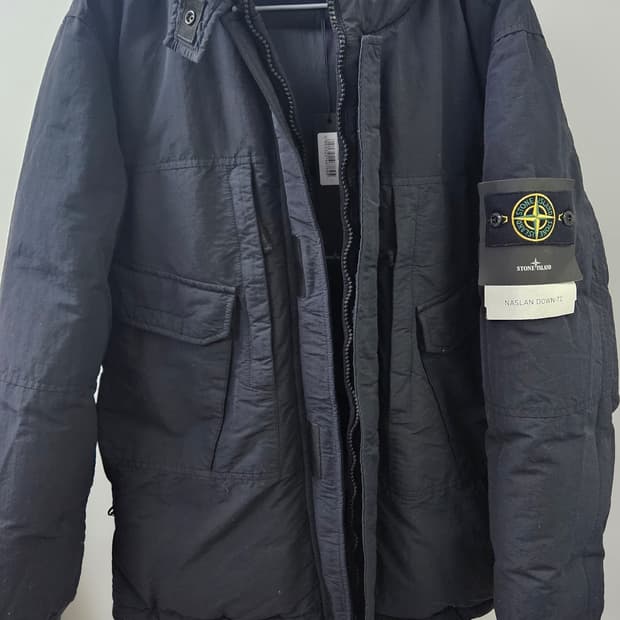 스톤아일랜드 나슬란TC 후드다운 패딩점퍼 블랙(L)