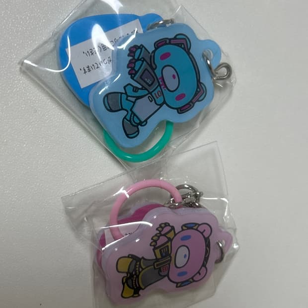 글루미베어 보컬로이드 보카로 미쿠 루카 아크릴 챰 메지루시 일괄 양도