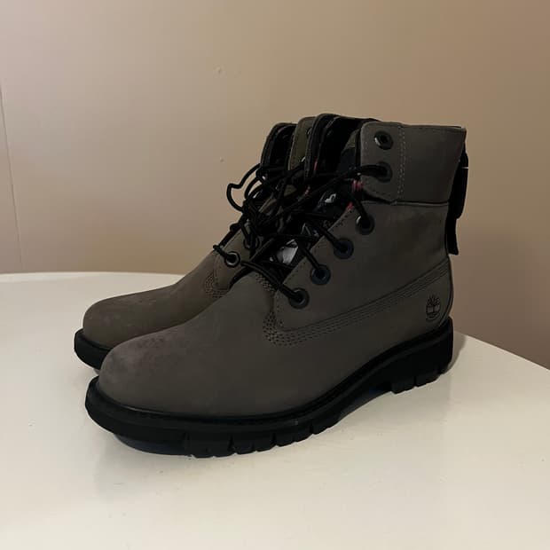팀버랜드 6인치 워터프루프 클래식 부츠