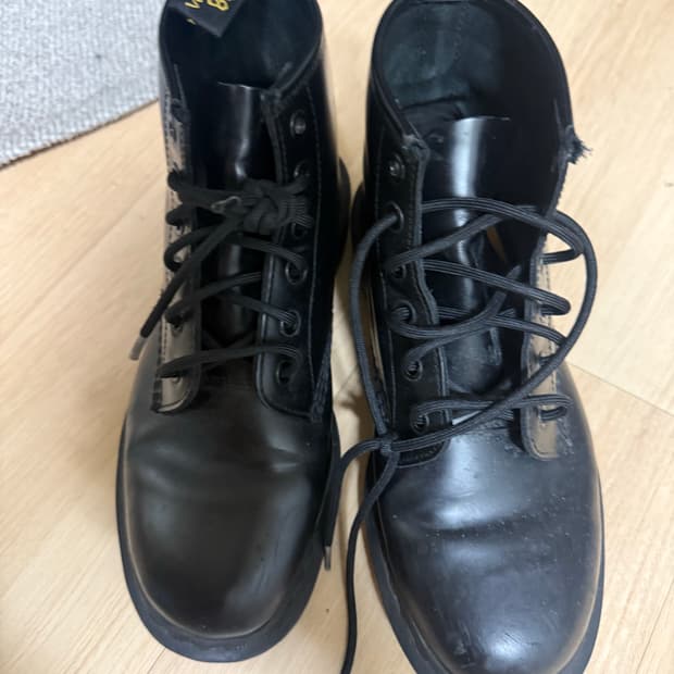 260-265 닥터마틴 1461