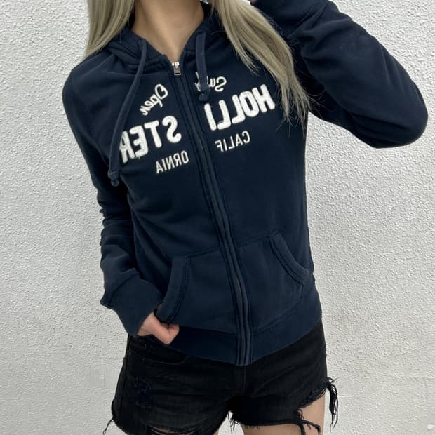 홀리스터 딱붙핏 네이비 후드집업 M