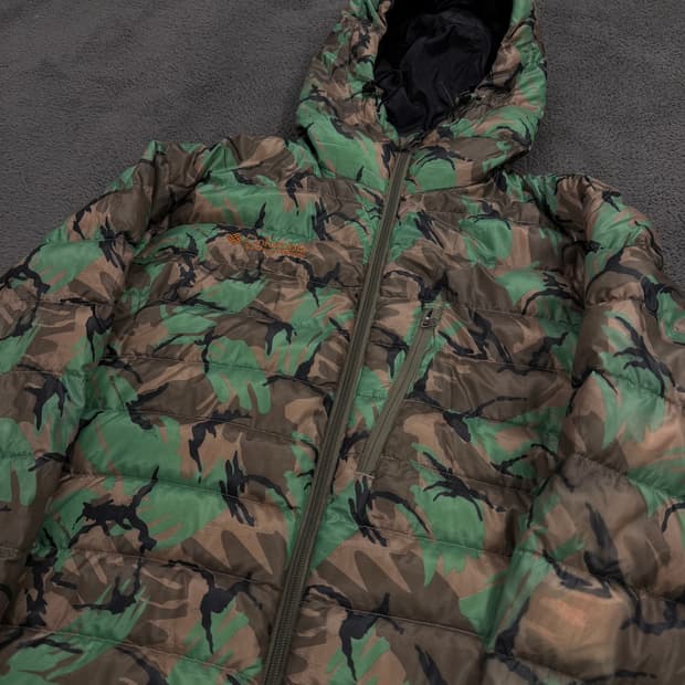 [ 정품/L ] 컬럼비아 고프고어 카모플라쥬 구스다운 경량 패딩 자켓