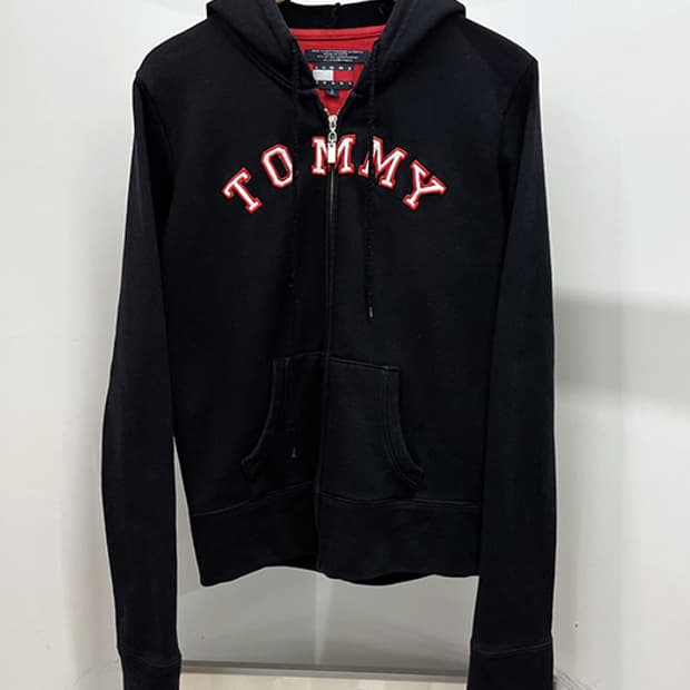 TOMMY JEANS (S)
