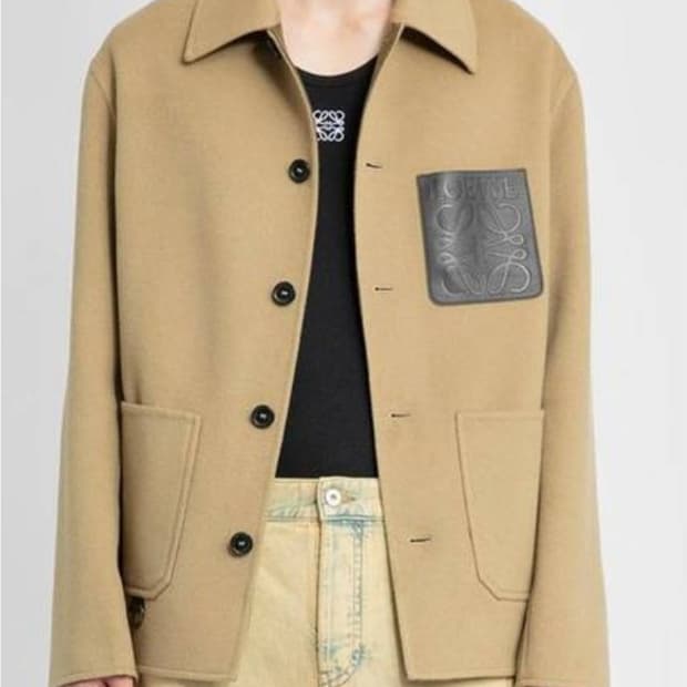 [400만원대]로에베 캐시미어 레더 아나그램 셔츠형 자켓 팔아요