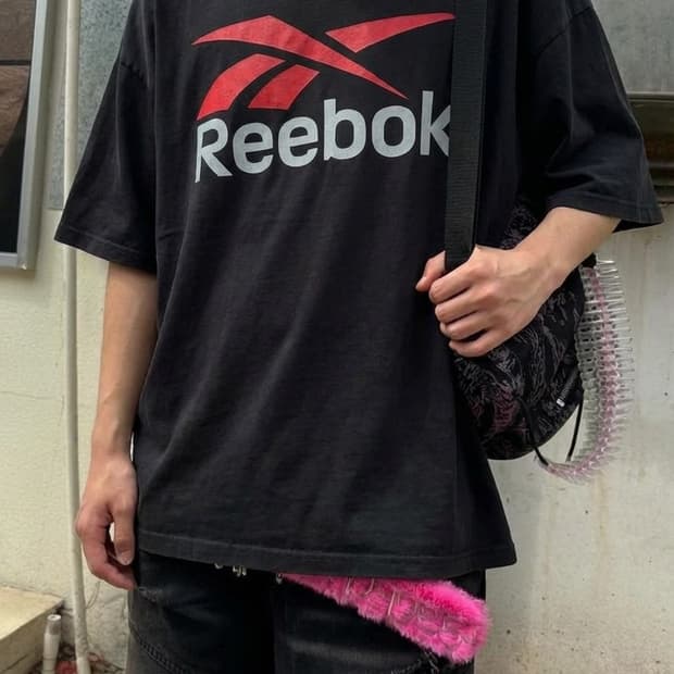 Vintage Reebok 반팔티