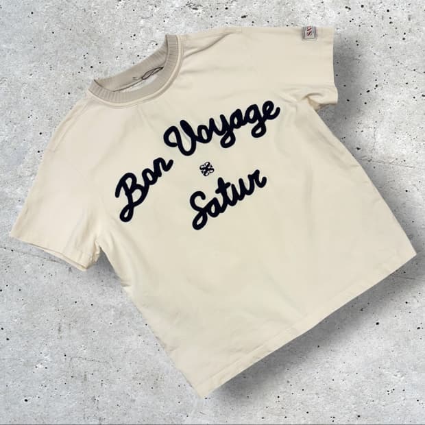 [S] 세터 Satur Bon Voyage 반팔 티셔츠 아이보리 D724