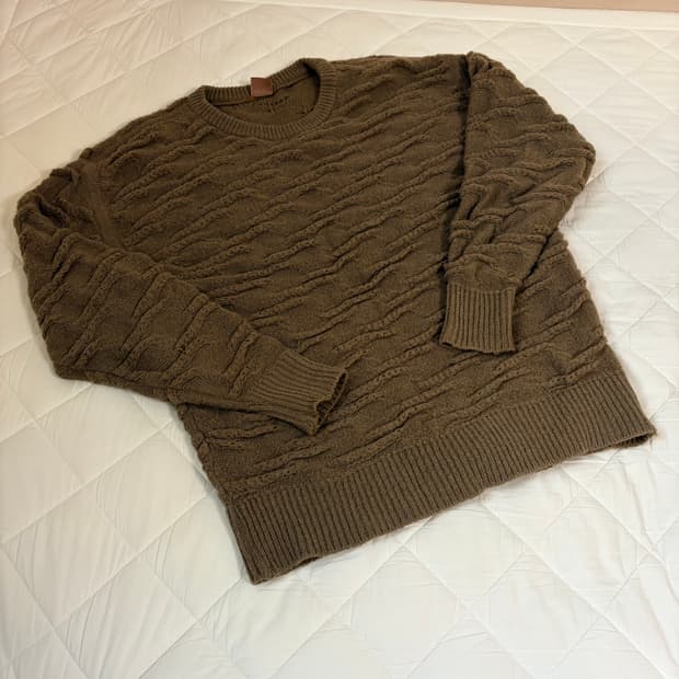 이세이미야케 빈티지 하이 스포팅 기어 니트