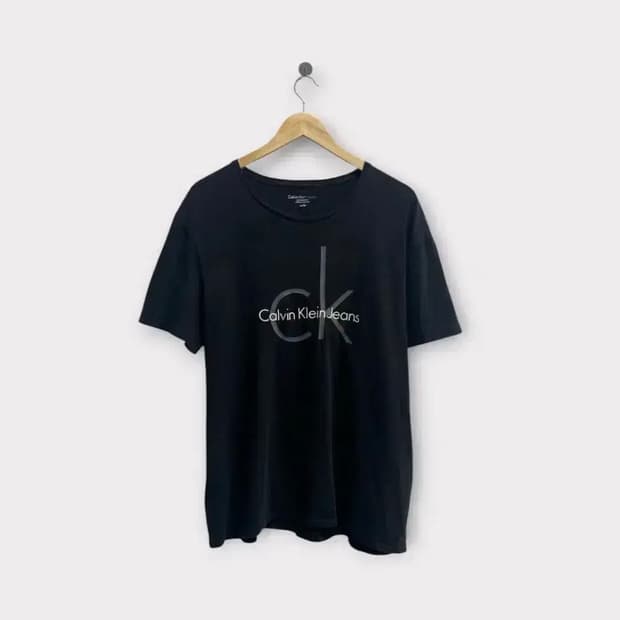 캘빈클라인 진 CK 모노그램 티셔츠 XL