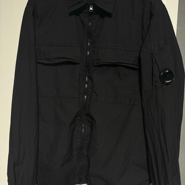 Cp컴퍼니 테일론 taylon 오버셔츠