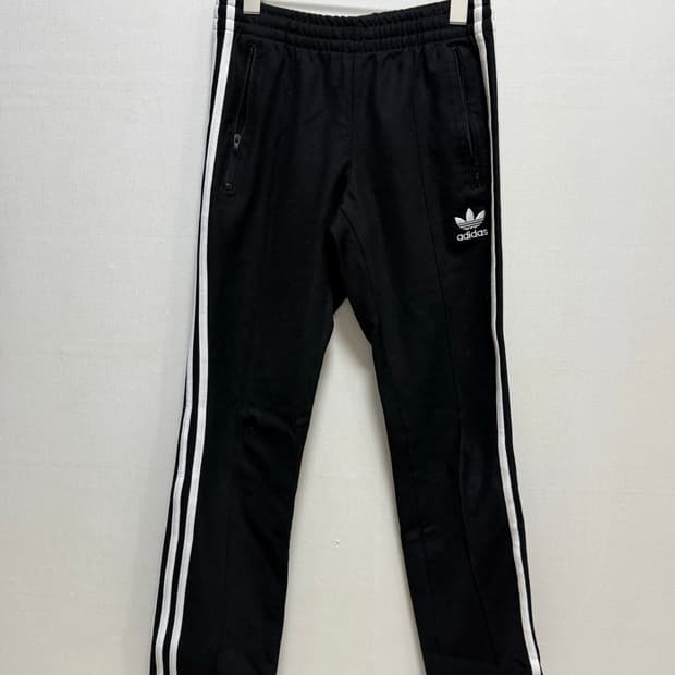 아디다스 유로파 트랙 팬츠 블랙 XS