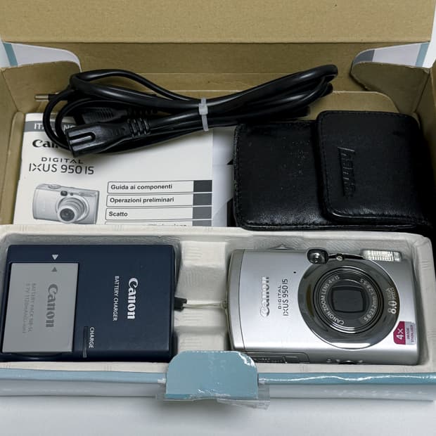 캐논 IXUS 950is 풀박스 판매합니다! 💛 (=IXY810, 