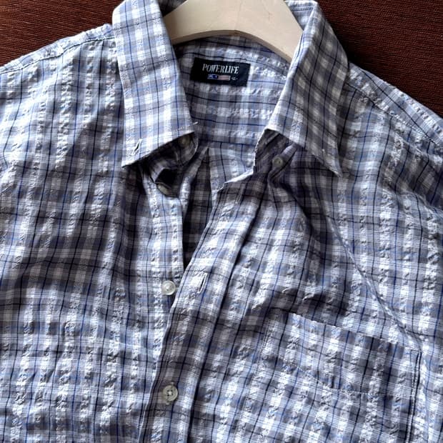 Volume fabric check design shirt